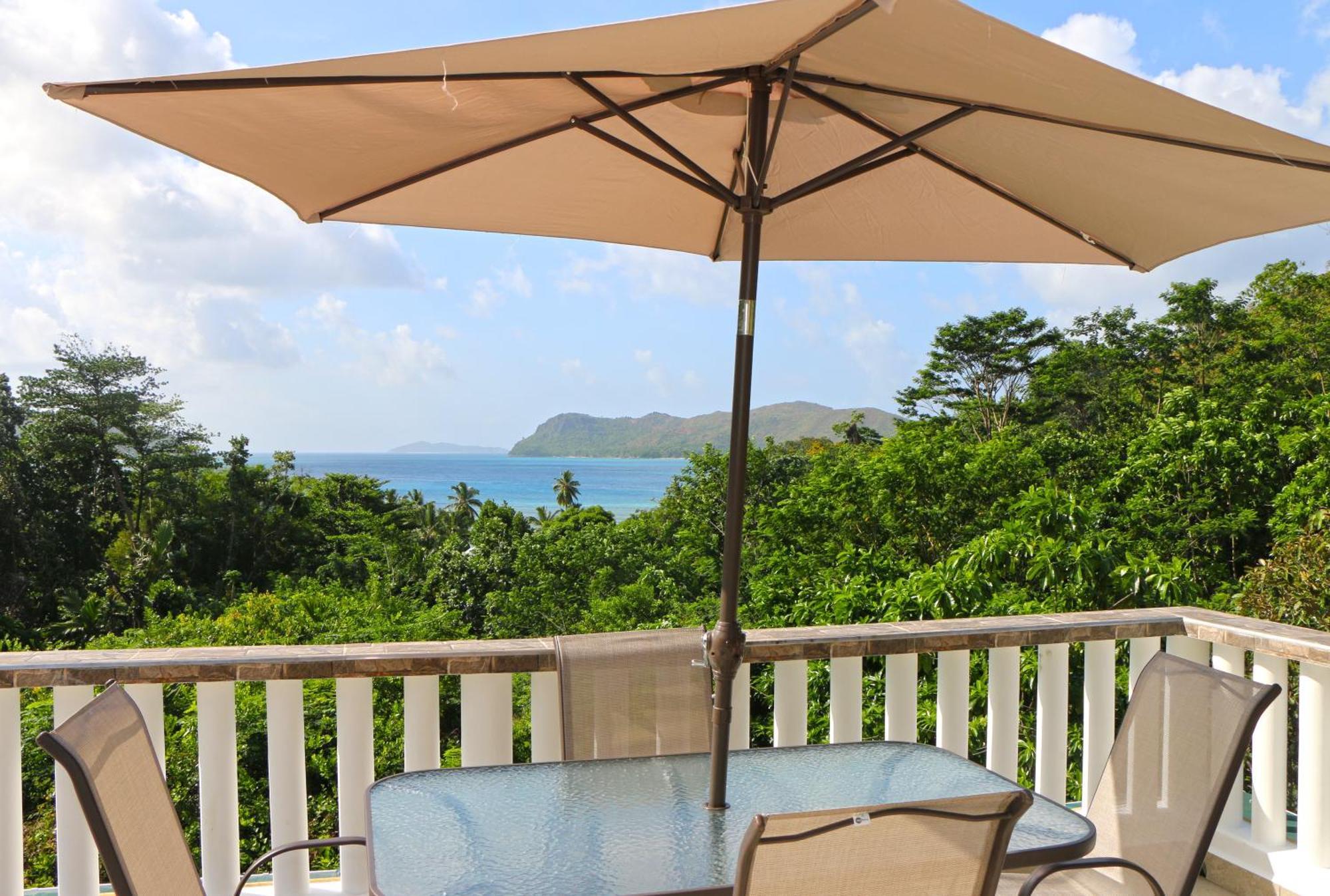 Ocean Blue Bay Apartment Anse Volbert Village  Ngoại thất bức ảnh
