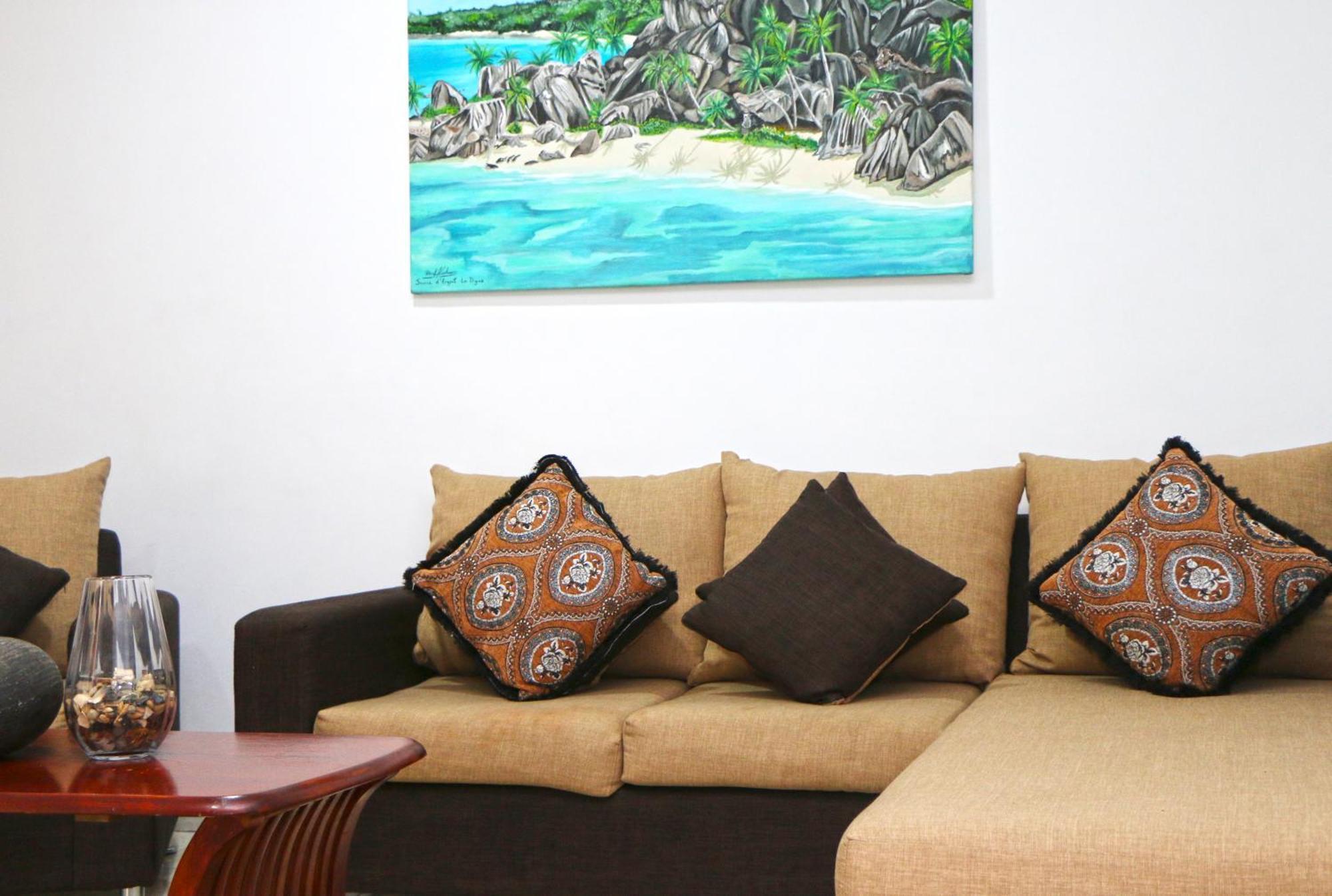 Ocean Blue Bay Apartment Anse Volbert Village  Ngoại thất bức ảnh