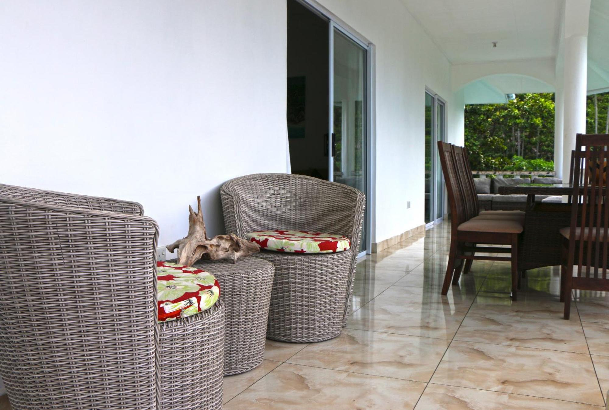 Ocean Blue Bay Apartment Anse Volbert Village  Ngoại thất bức ảnh
